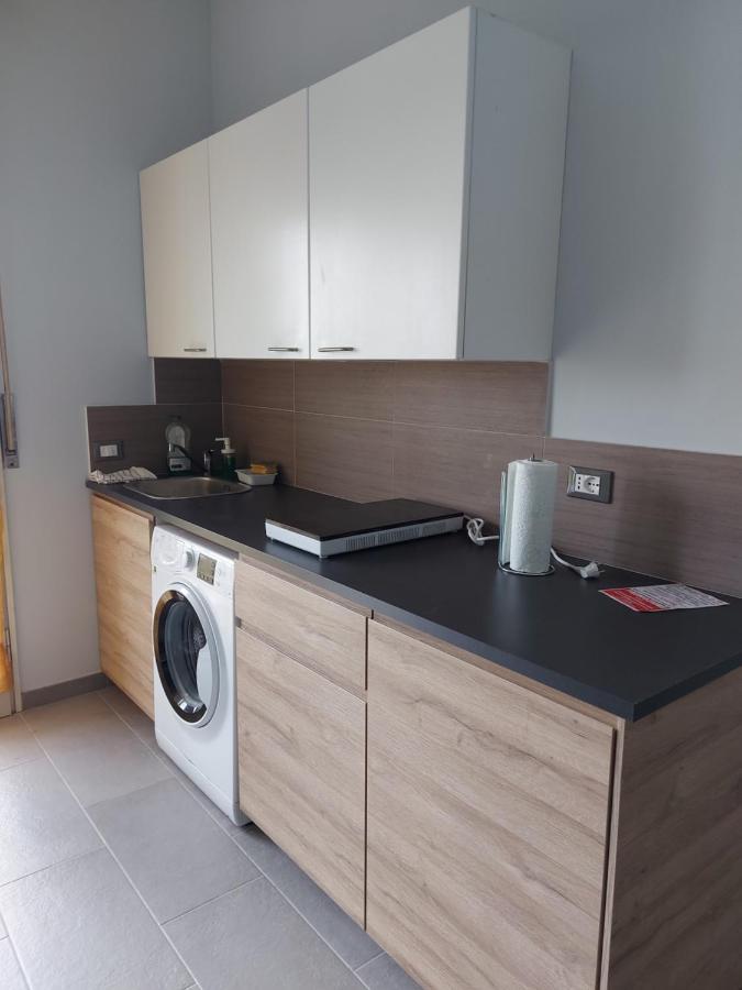 Fare Bnb - Room Del Parco Reggio Emilia Dış mekan fotoğraf